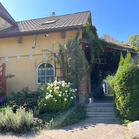 Bed and Breakfast Dwor Boratyn Exterior foto
