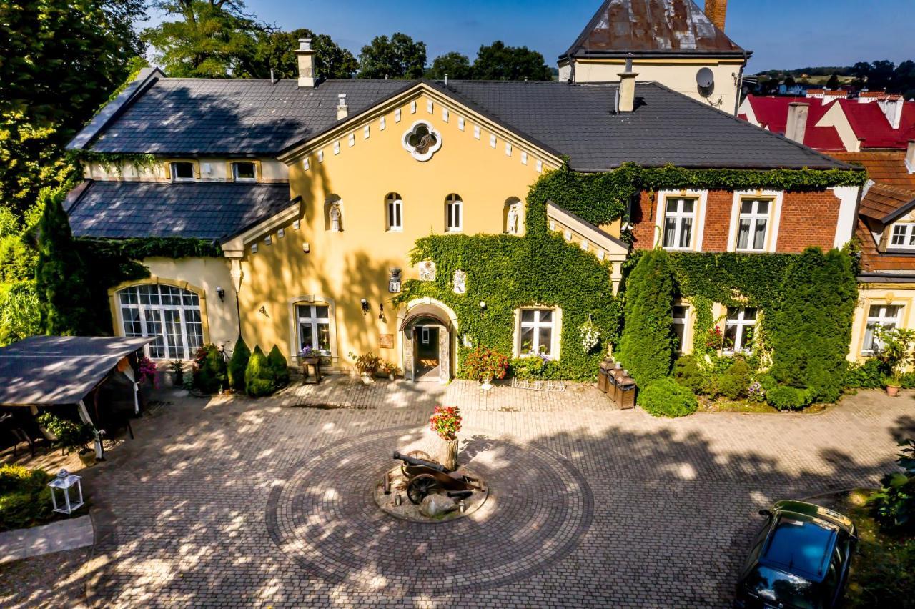 Bed and Breakfast Dwor Boratyn Exterior foto