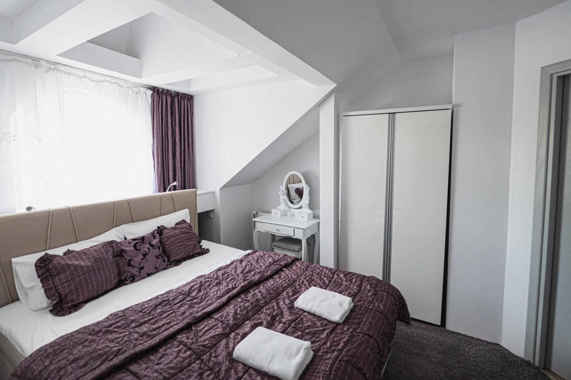 Bed and Breakfast Dwor Boratyn Exterior foto