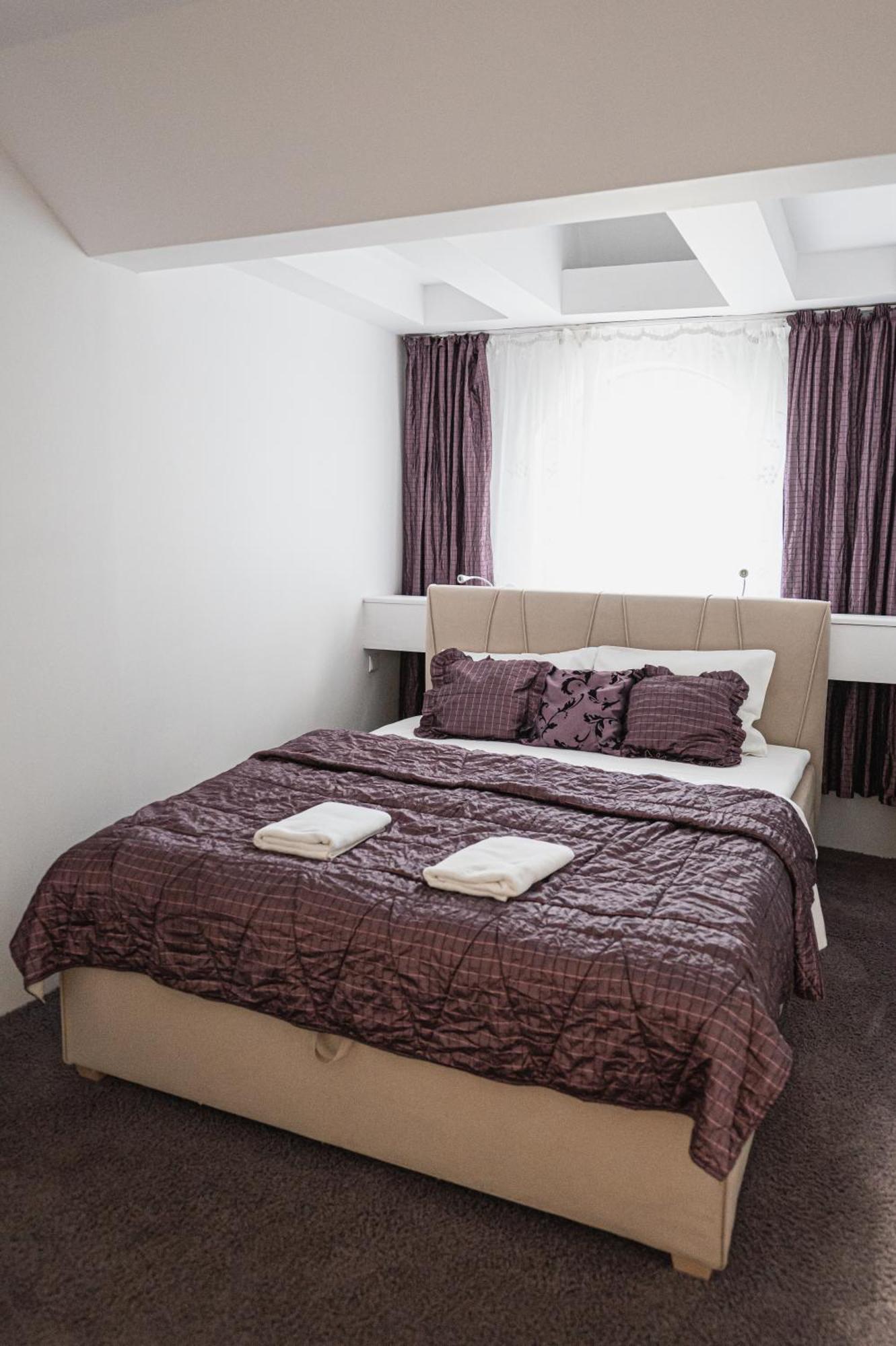 Bed and Breakfast Dwor Boratyn Exterior foto